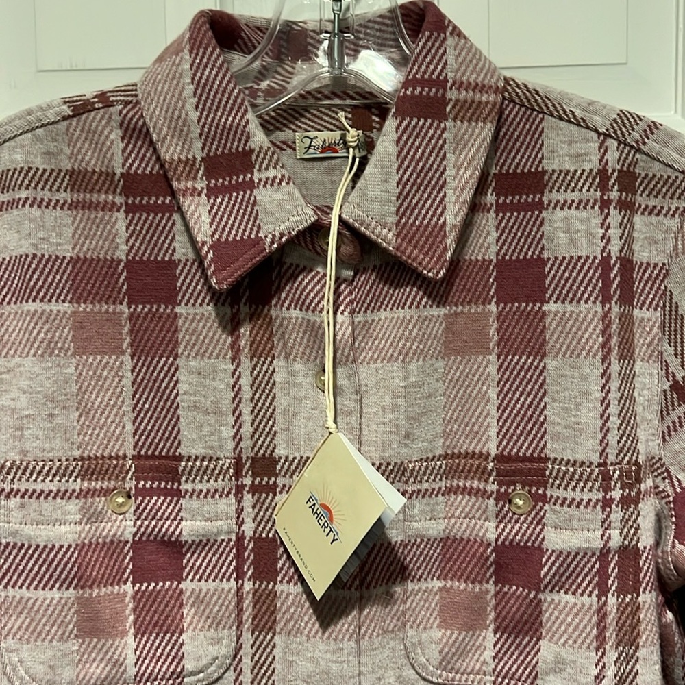 NWT Faherty Legend™ Sweater Shirt- Small - Rose color- Amelia Plaid
